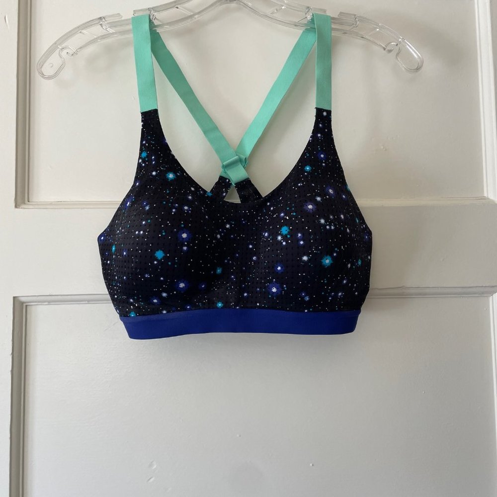 Victoria' Secret sport bra